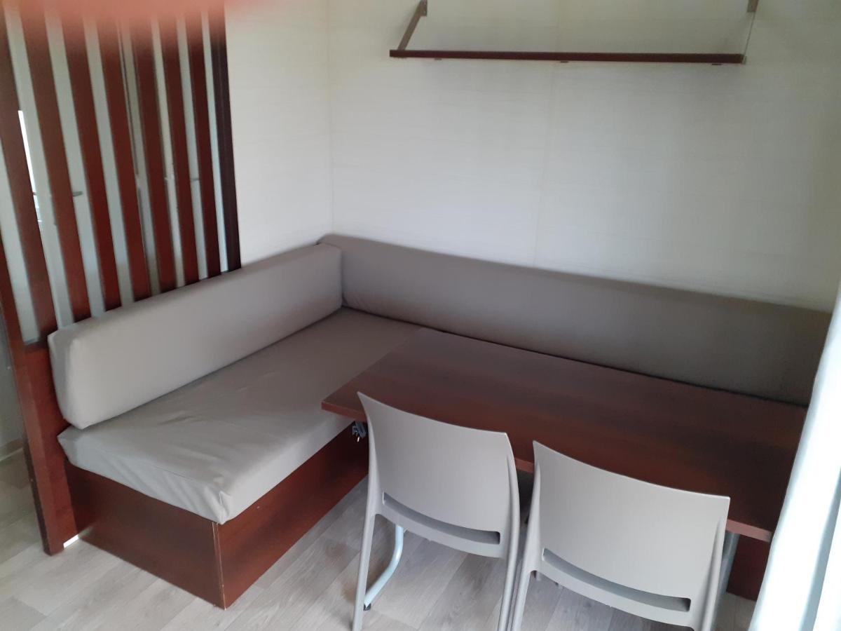Mobilhome Agreable Sans Draps Ni Serviettes Port-la-Nouvelle Buitenkant foto